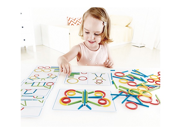 Rings and Sticks Building Set