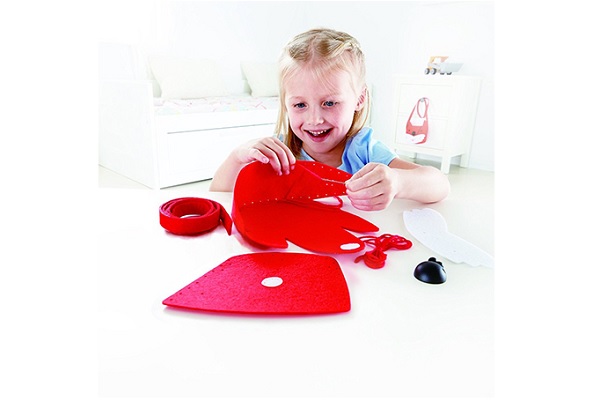 How The Foxy Tote Kit Can Teach Girls a DIY Craft